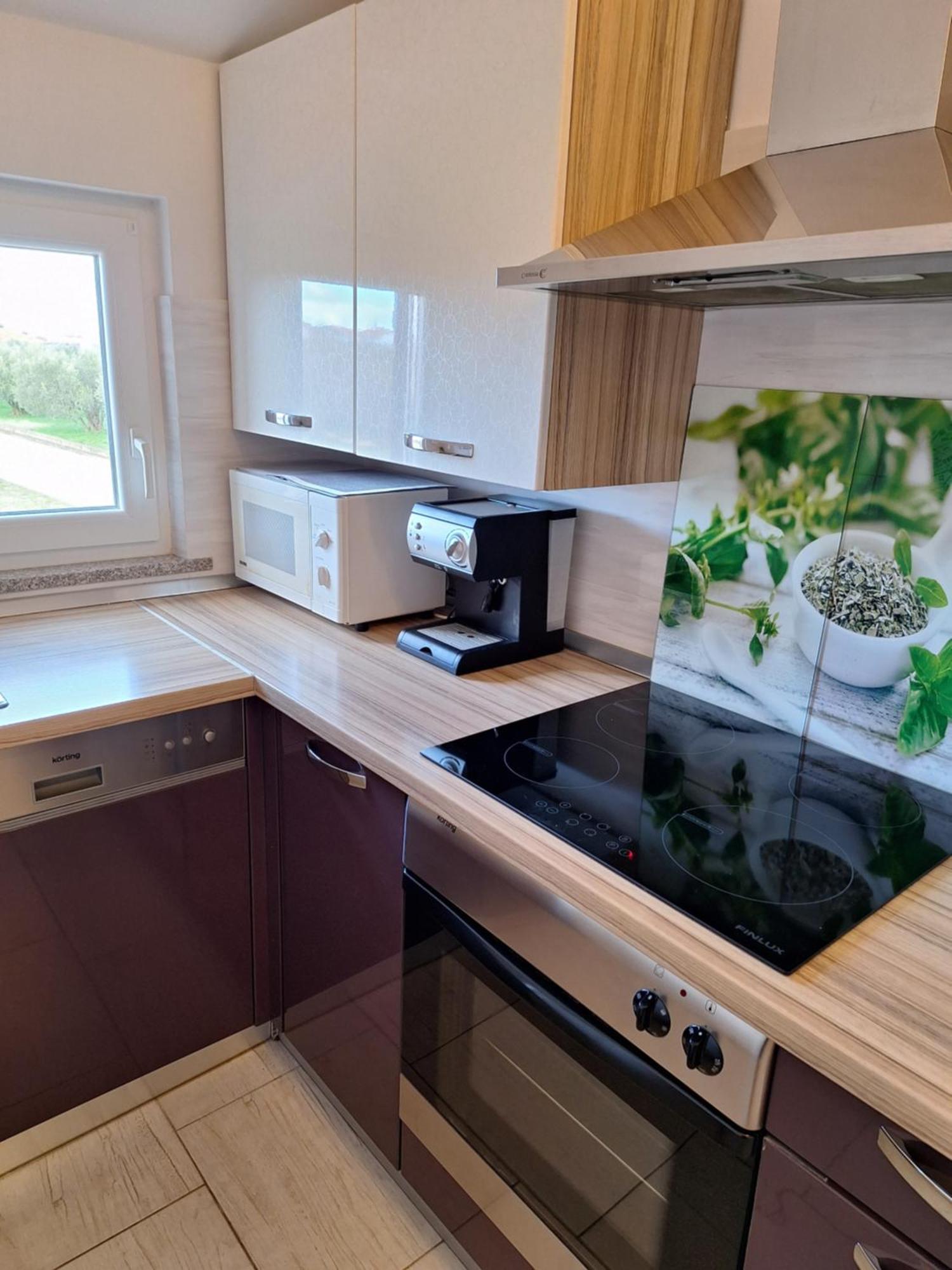 Apartment Dorina Buje Luaran gambar