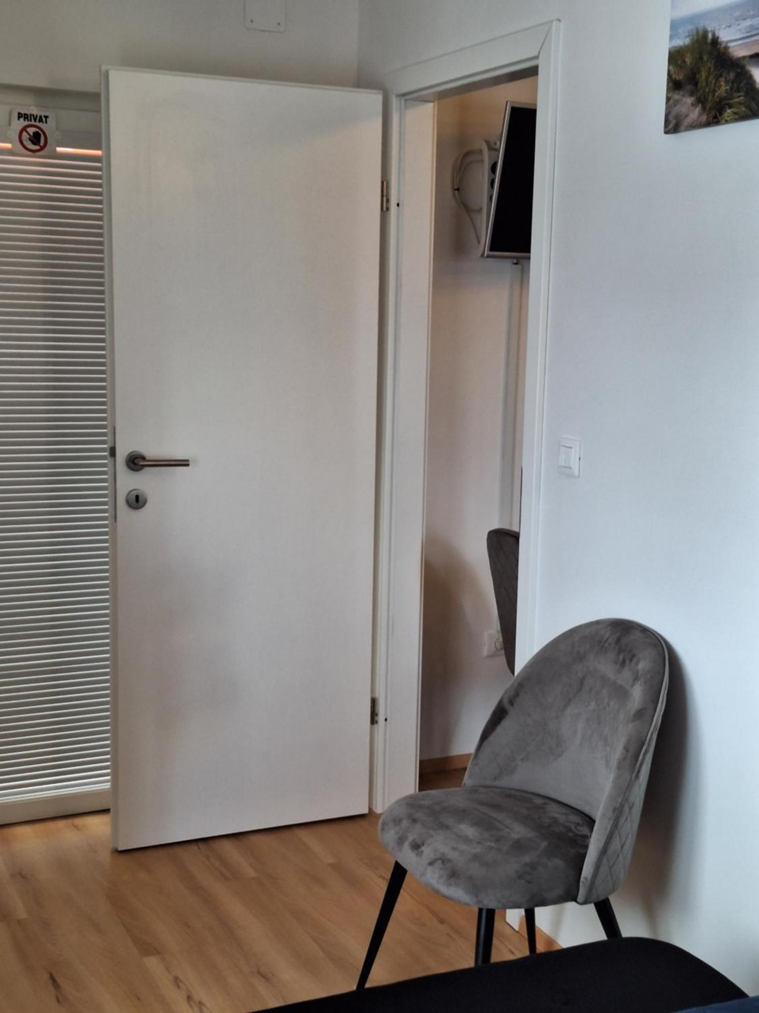Apartment Dorina Buje Luaran gambar