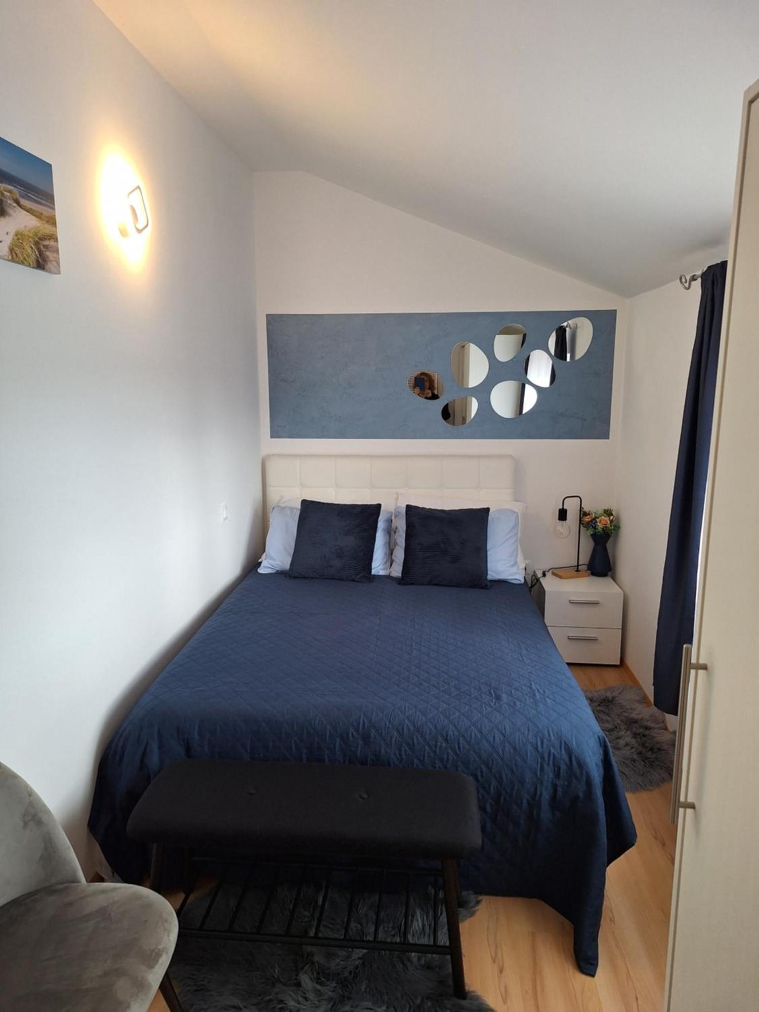 Apartment Dorina Buje Luaran gambar